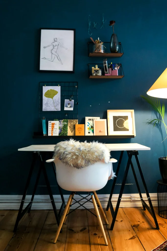 home-office-blue-accent-wall